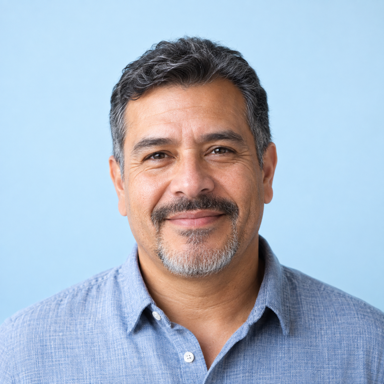 Portrait of Daniel, a Bruna Financial Services customer